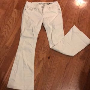 Miss Me white flare jeans